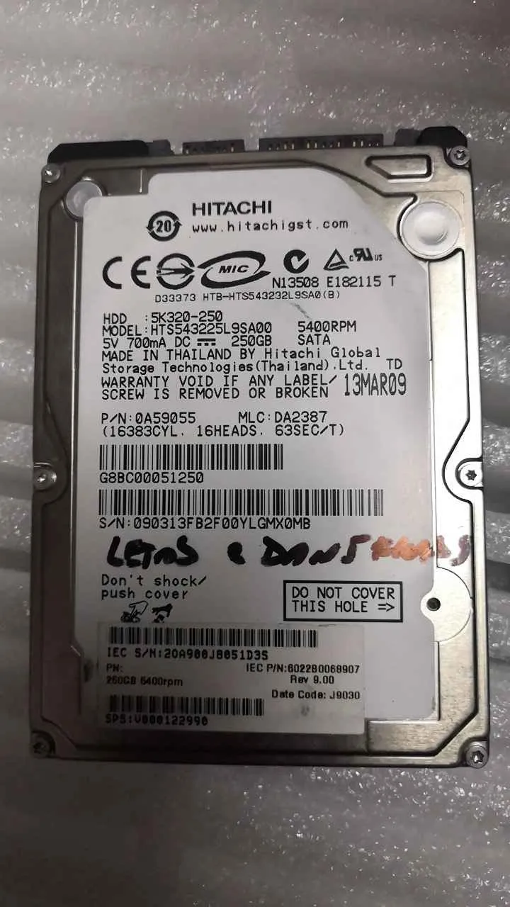 Hitachi HTS543225L9SA00 S/N 090313FB2F00YLGMX0MB