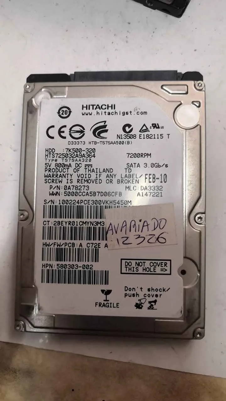 Hitachi HTS725032A9A364 S/N 100224PCE300VKH5450M