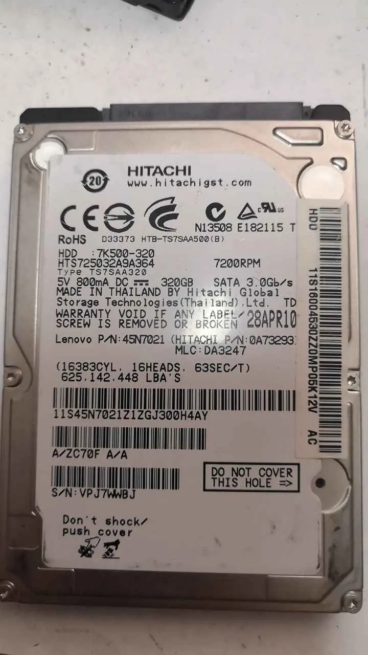 HTS725032A9A364