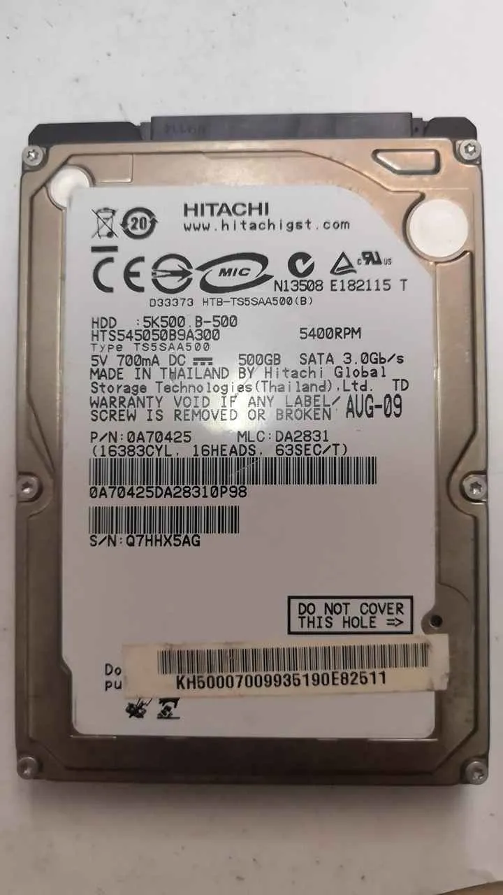 Hitachi HTS545050B9A300 S/N Q7HHX5AG
