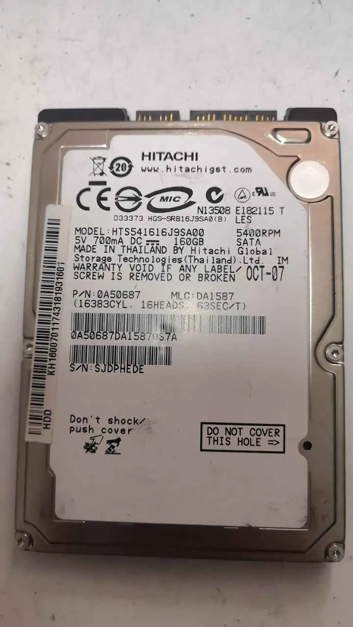 Hitachi HTS541616J9SA00 S/N SJDPHEDE