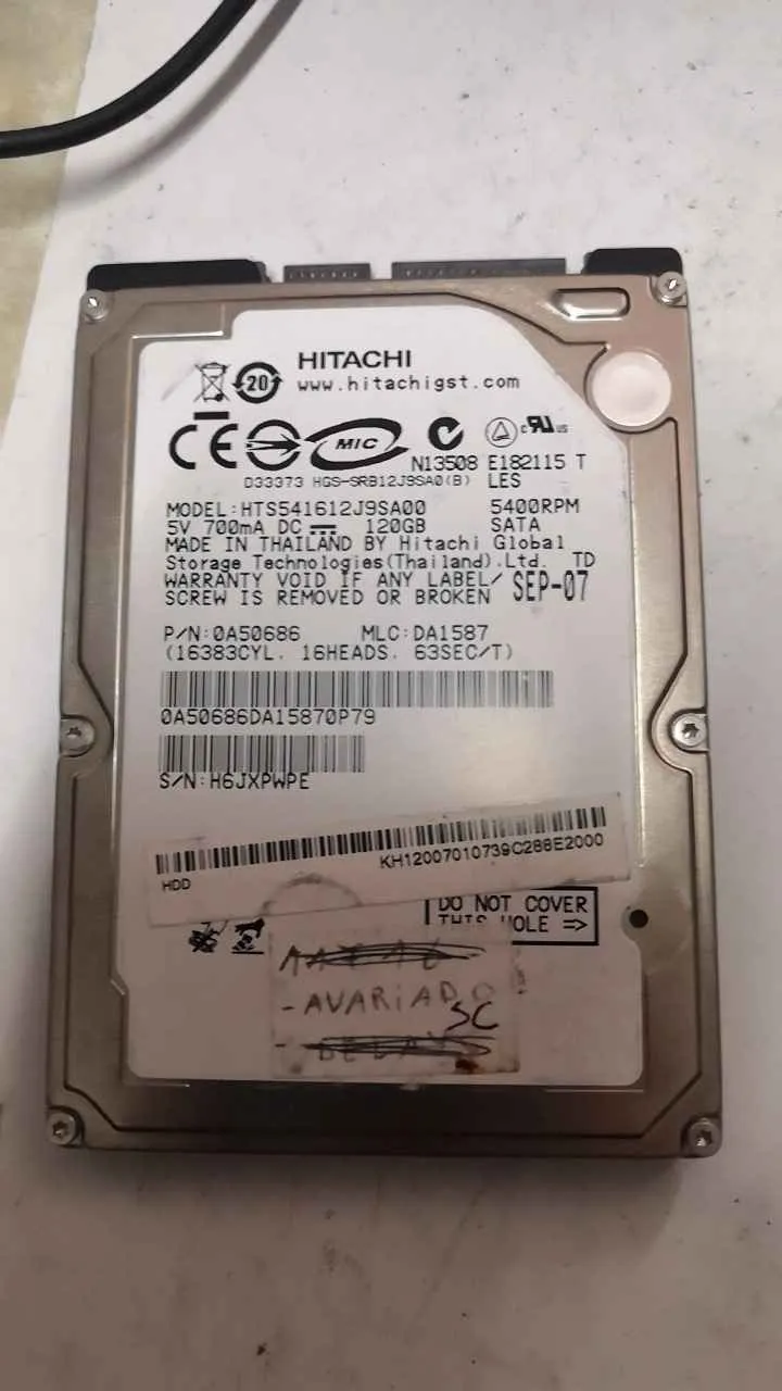Hitachi HTS541612J9SA00 S/N H6JXPWPE