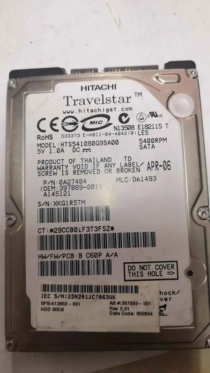 Hitachi HTS541080G9SA00 S/N XKG1R5TM