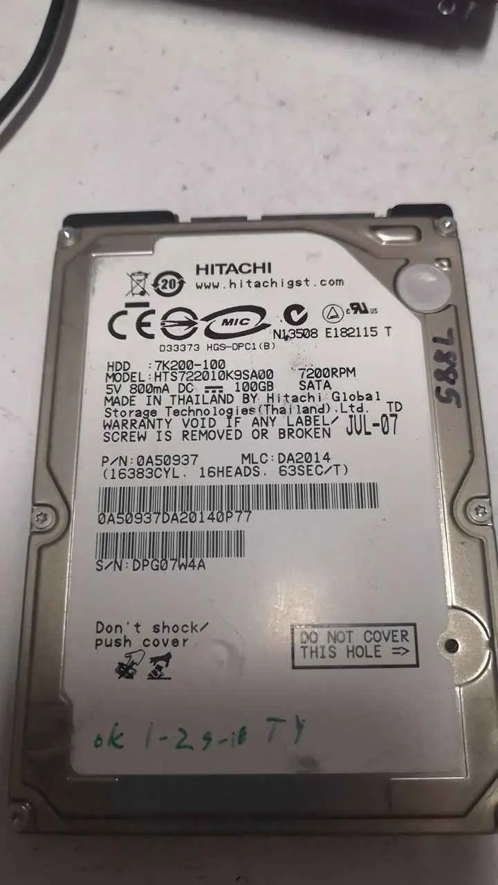 HTS722010K9SA00