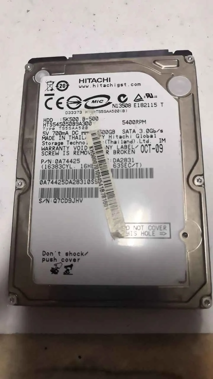 Hitachi HTS545050B9A300 S/N Q7CD9JHV