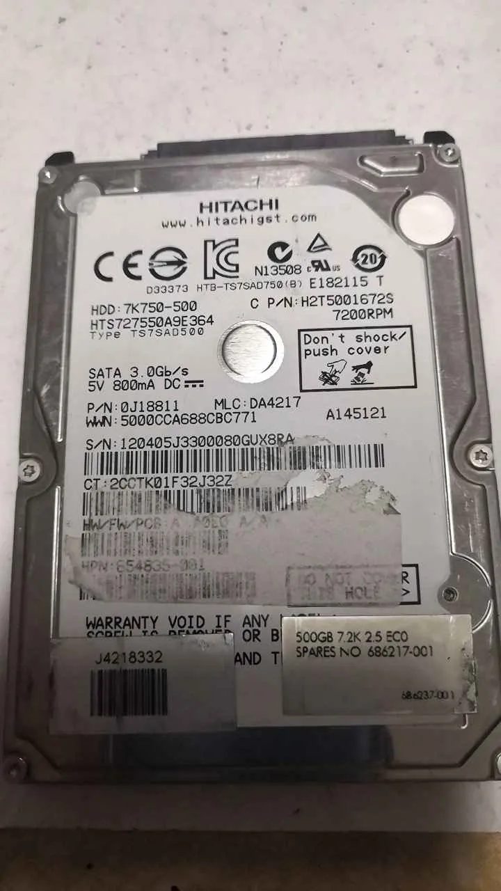 Hitachi HTS727550A9E364 S/N 120405J3300080GUX8RA