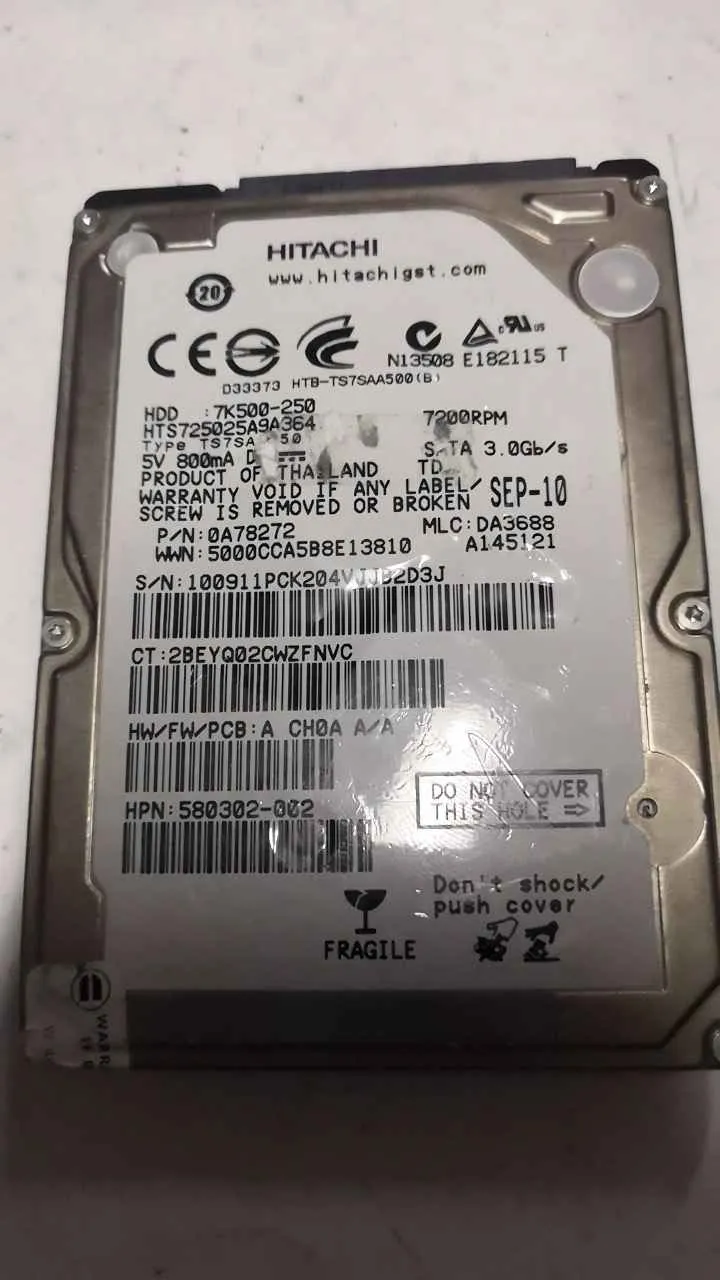Hitachi HTS725025A9A364 S/N 100911PCK204VJJB2D3J