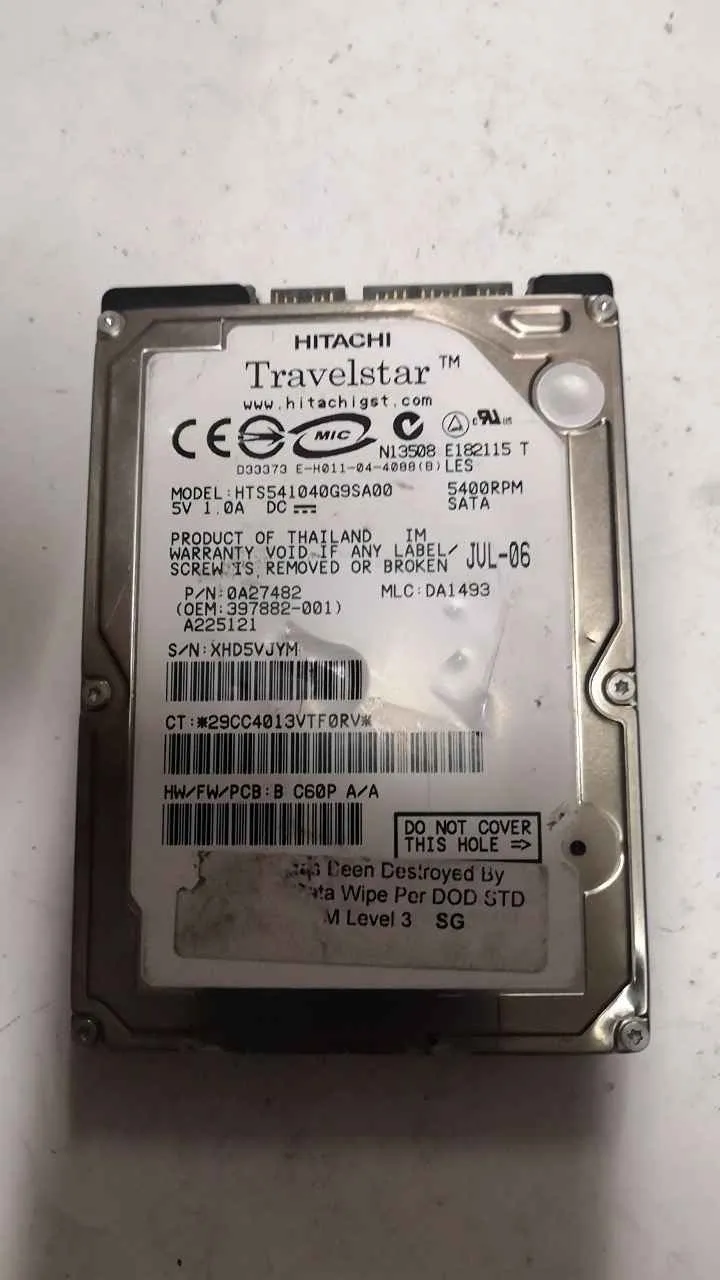 Hitachi HTS541040G9SA00 S/N XHD5VJYM