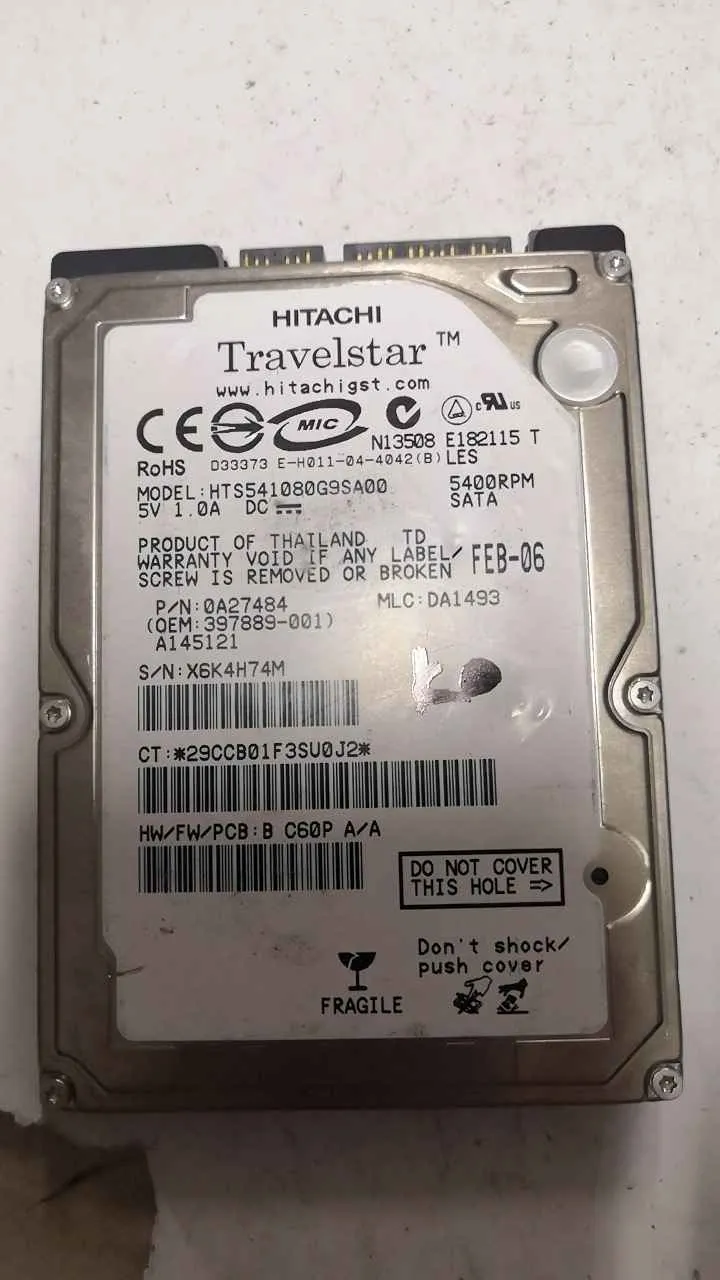 HTS541080G9SAD0