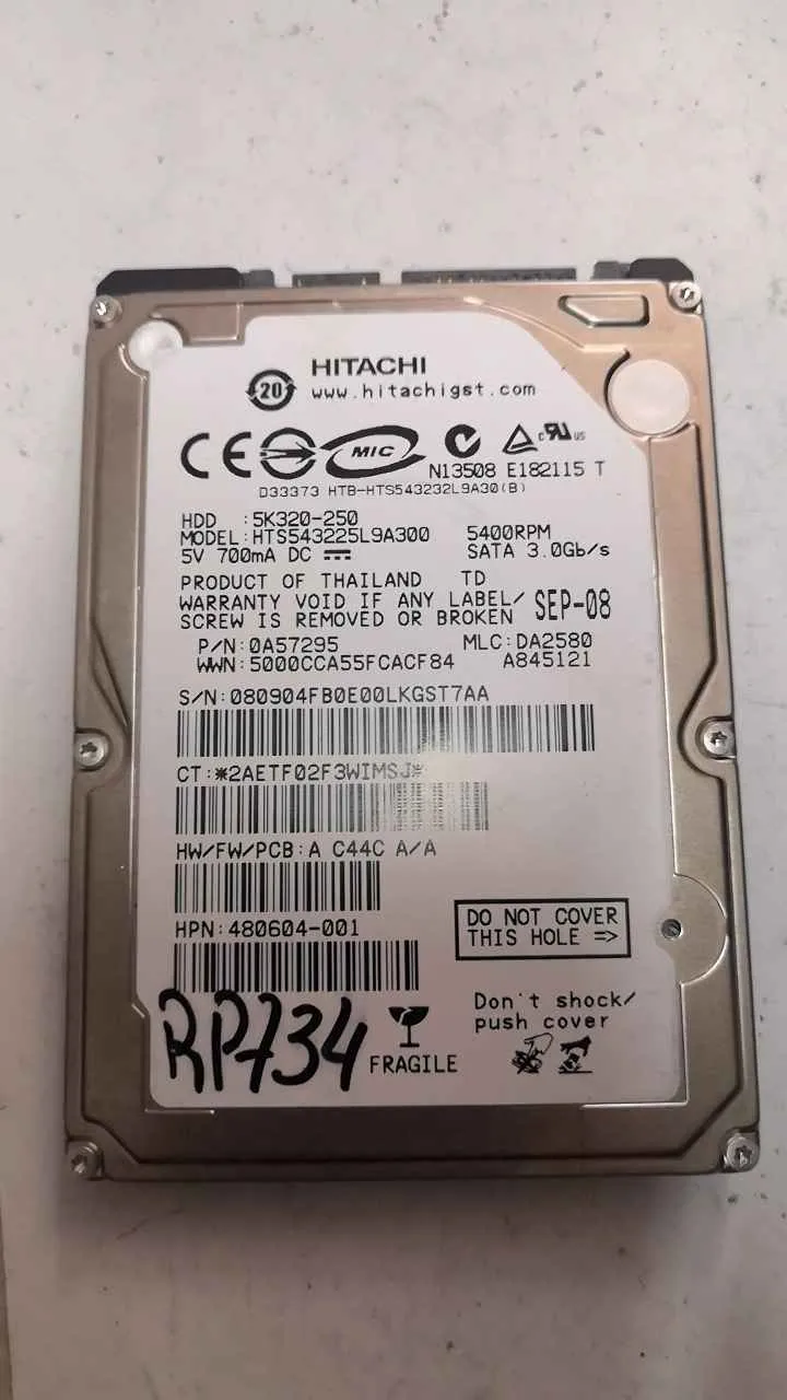 Hitachi HTS543225L9A300 S/N 080904FB0E00LKGST7AA