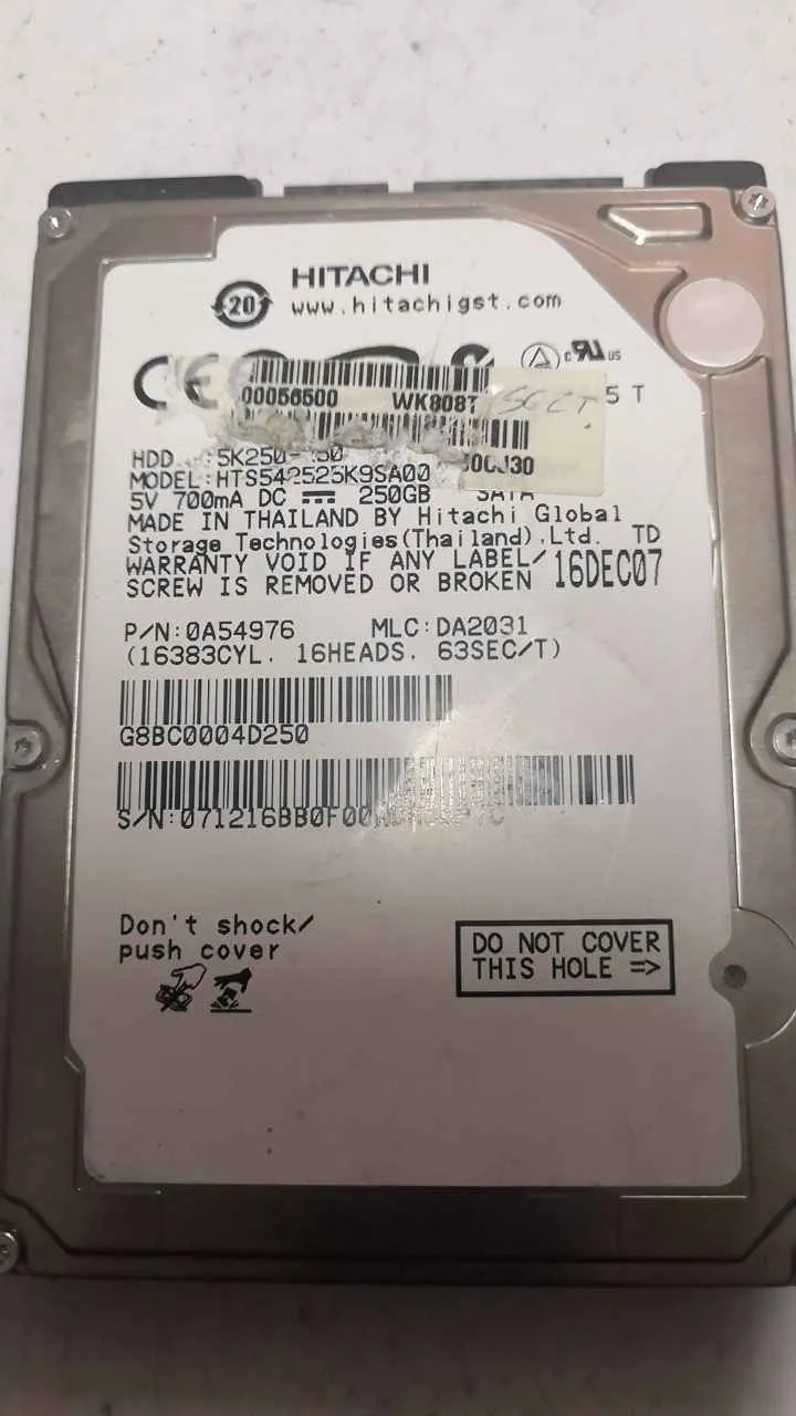 Hitachi HTS542525K9SA00 S/N 9117975722767
