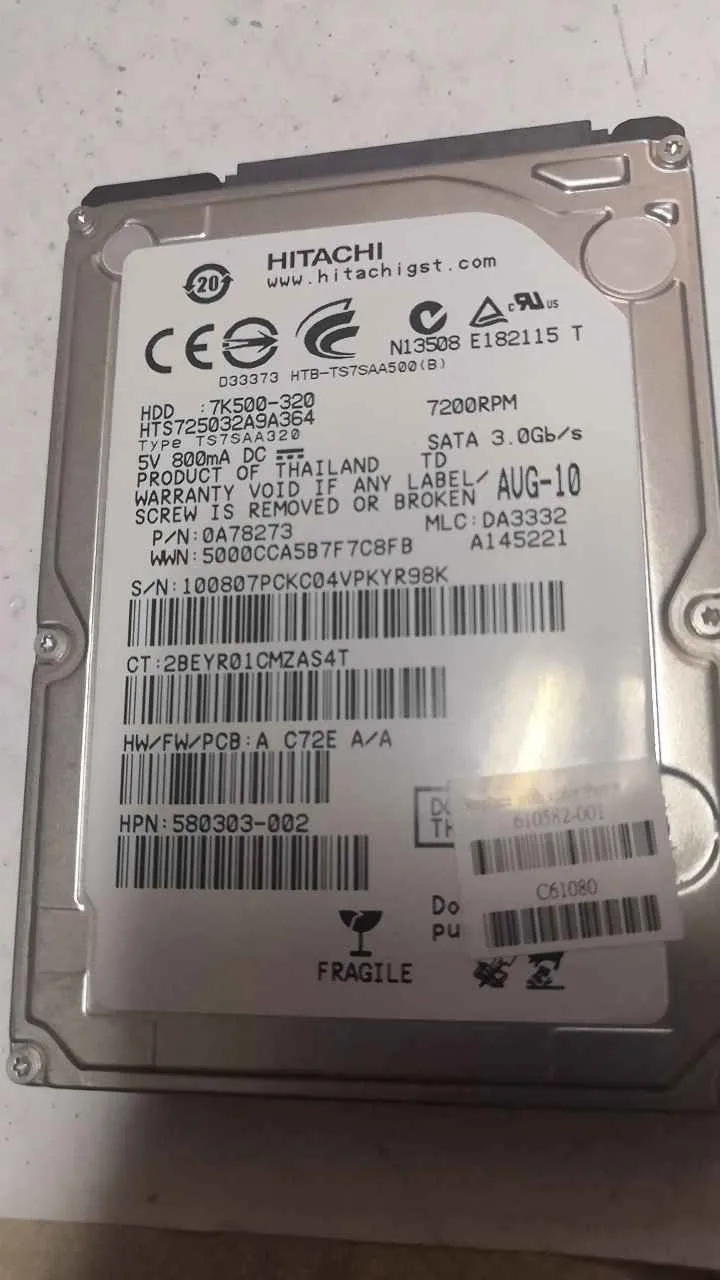 Hitachi HTS725032A9A364 S/N 100807PCKC04VPKYR98K