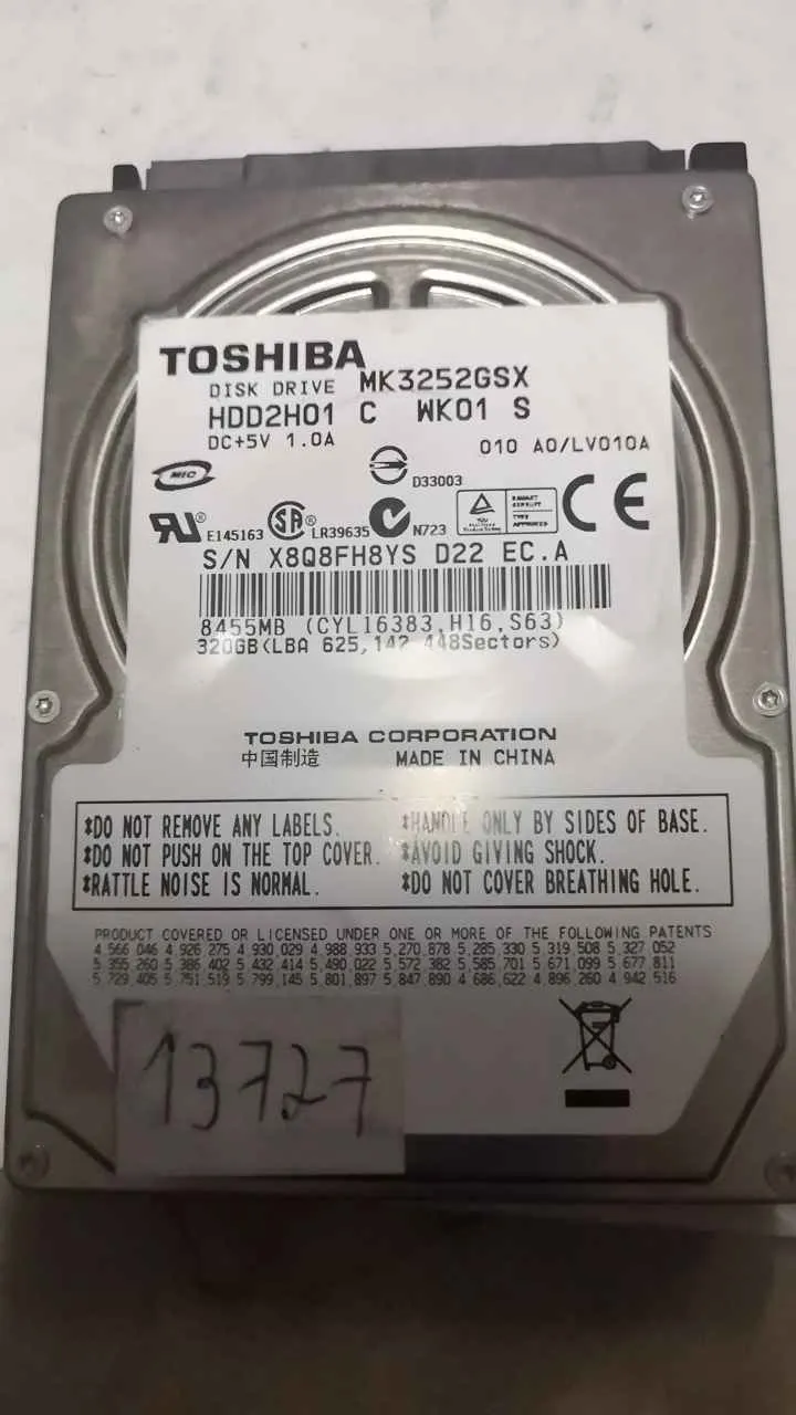 Toshiba MK3252GSX S/N X8Q8FH8YSD22