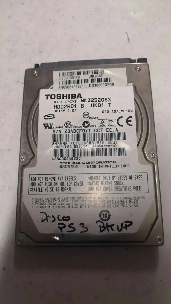 Toshiba MK3252GSX S/N Z8ADCFOYTCC7