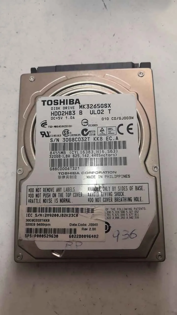 Toshiba MK3265GSX S/N 30G8C032TKK8