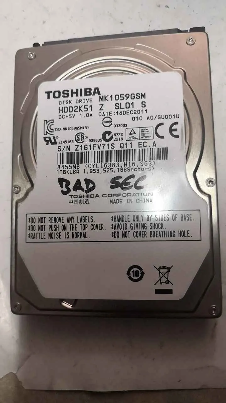 Toshiba MK1059GSM S/N Z1G1FV71SQ11
