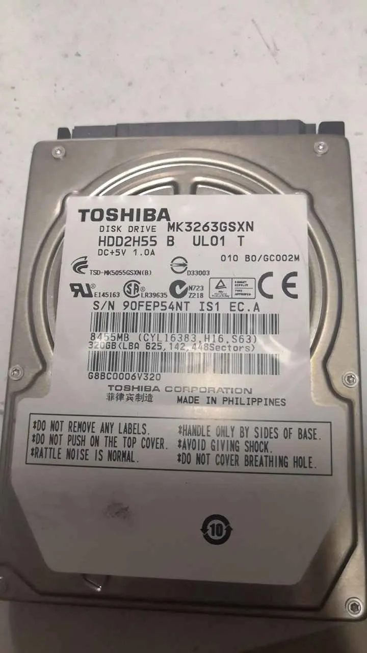 Toshiba MK3263GSXN S/N 90FEP54NTIS1