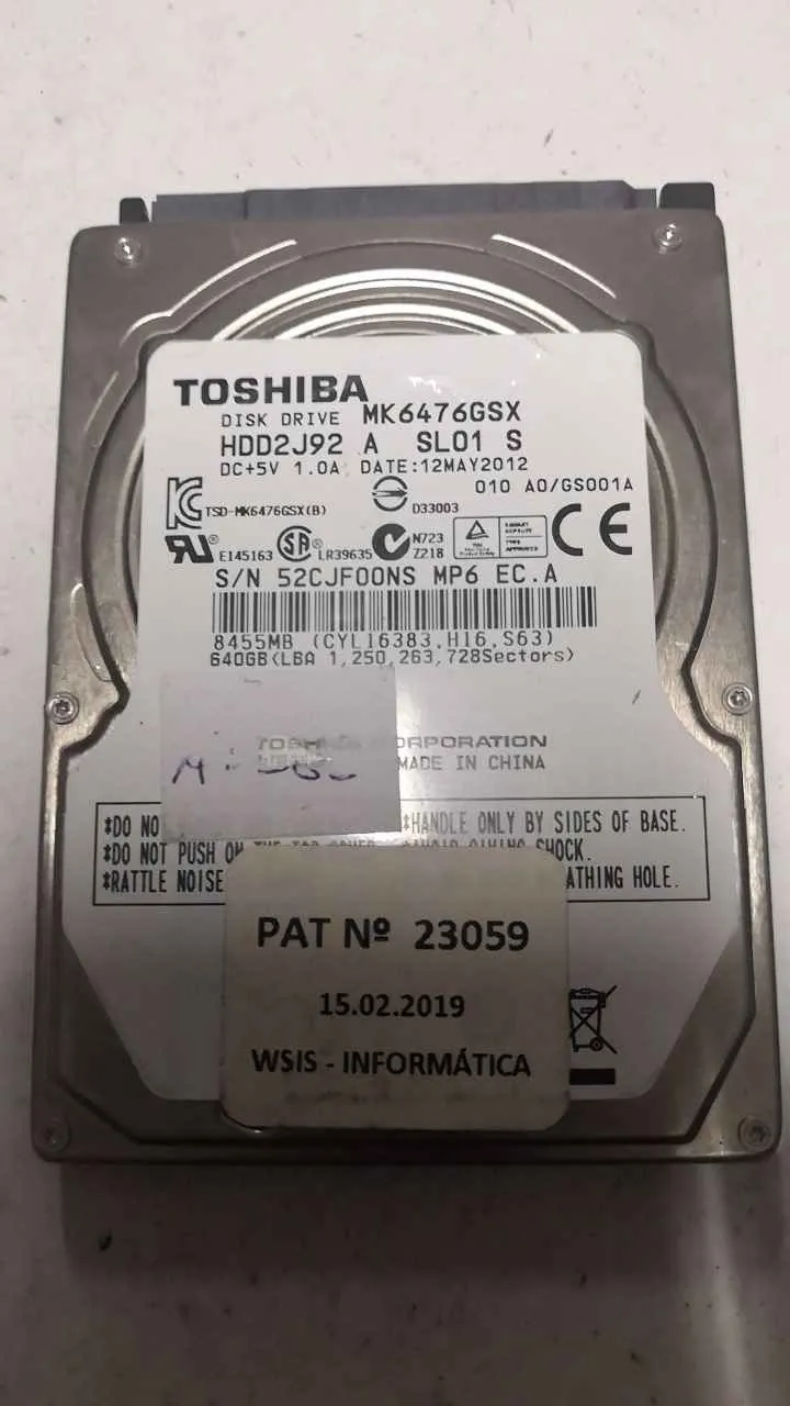Toshiba MK6476GSX S/N 52CJF00NSMP6