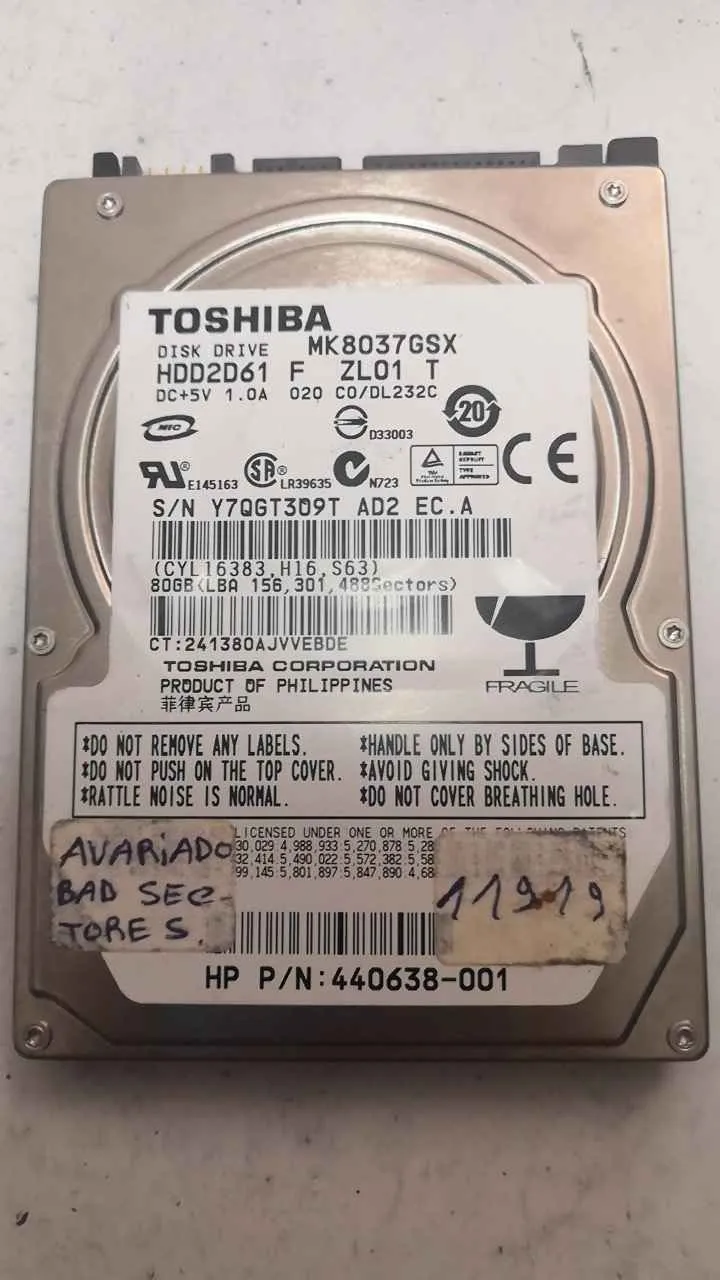 Toshiba MK8037GSX S/N Y7QGT3O9TAD2