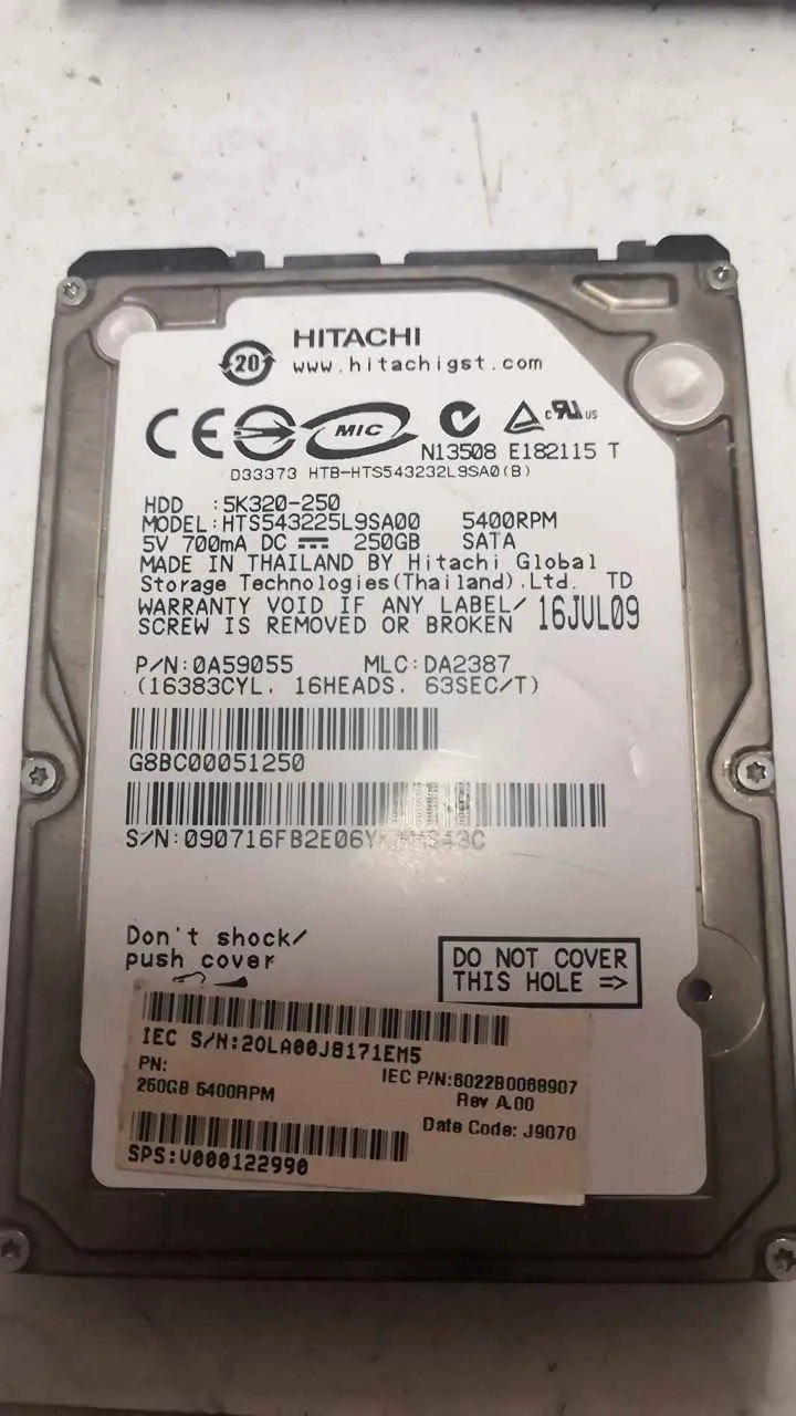 HTS543225L9SA00