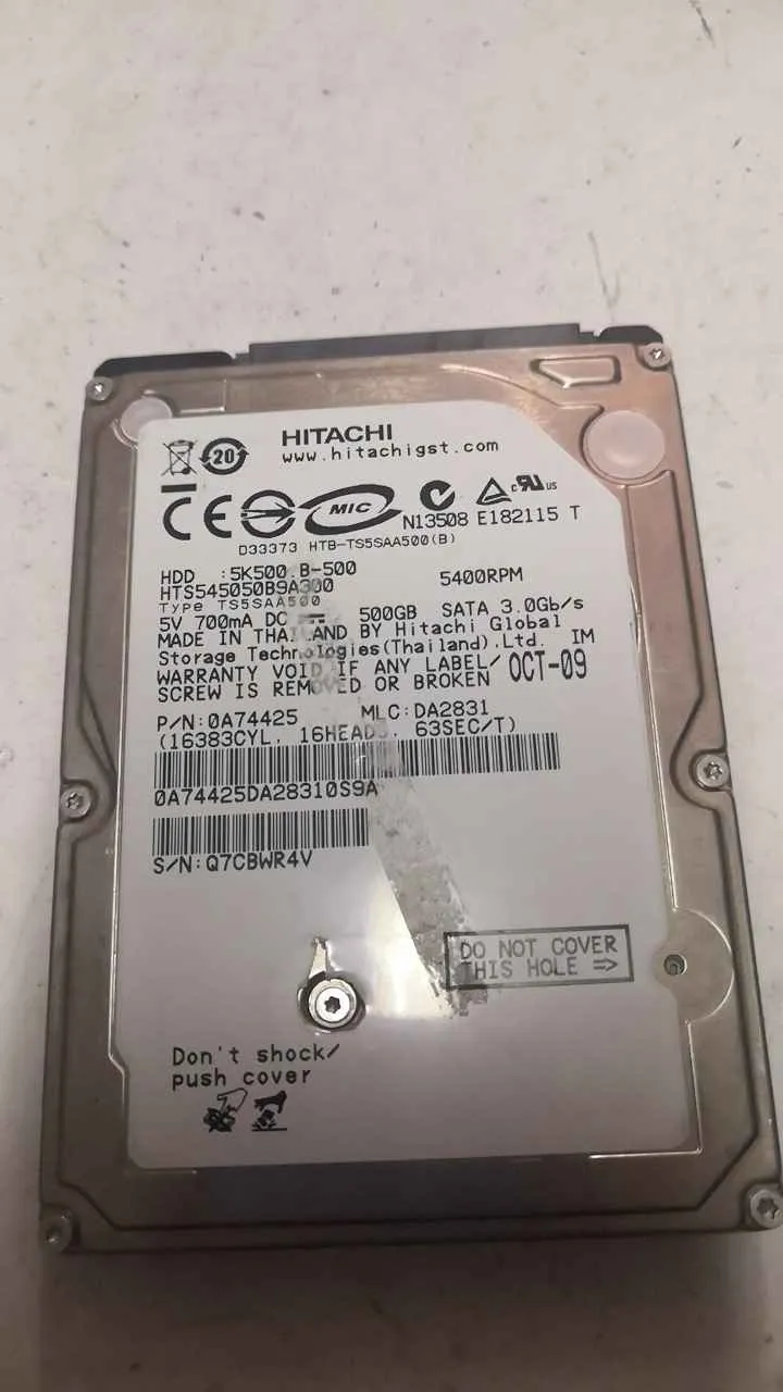 Hitachi HTA545050B9A300 S/N Q7CBWR4V