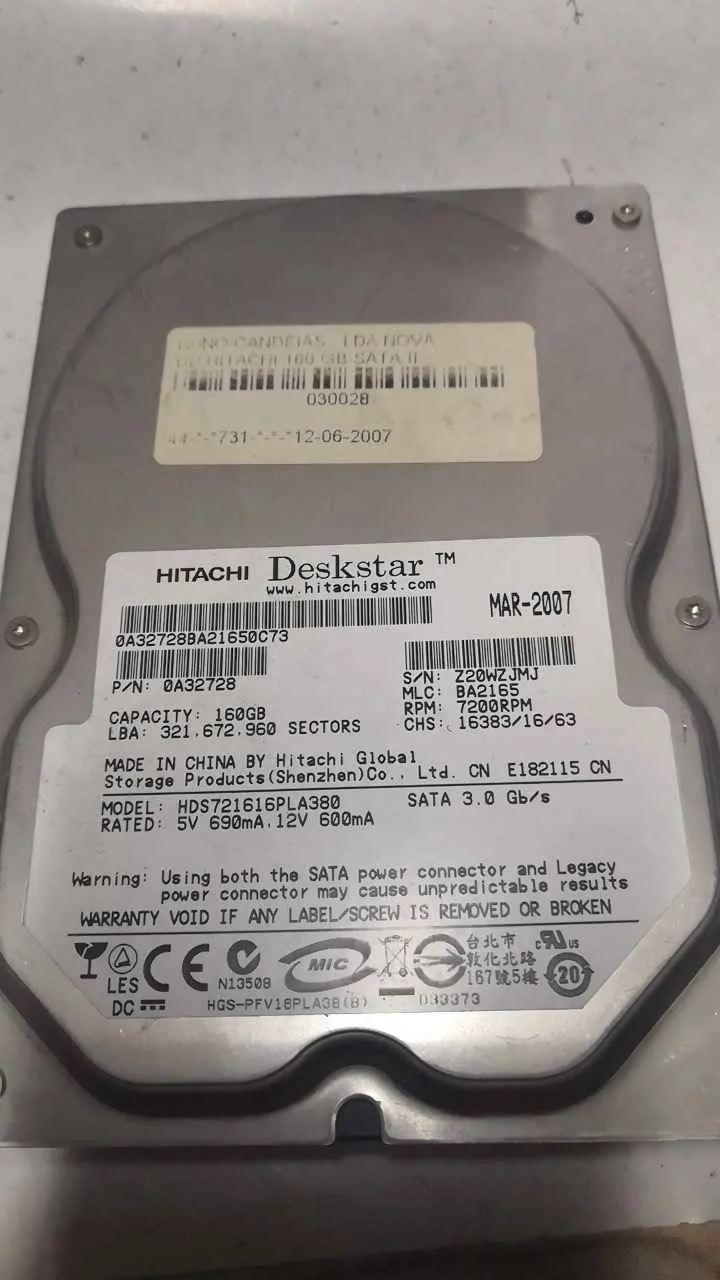 HDS721616PLA380