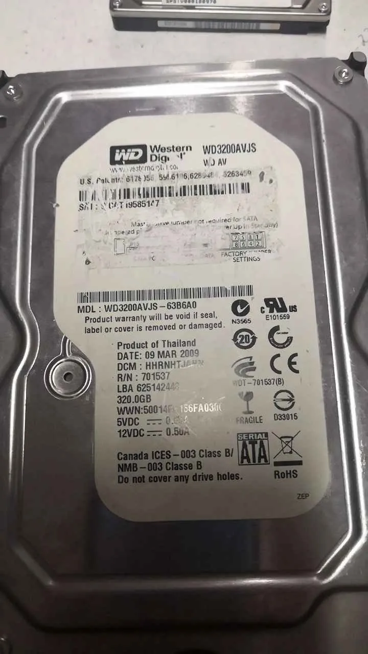 WD3200AVJS-63B6A0