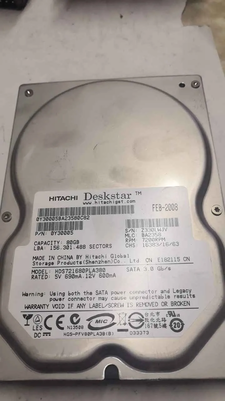 Hitachi HDS721680PLA380 S/N Z330LWJV