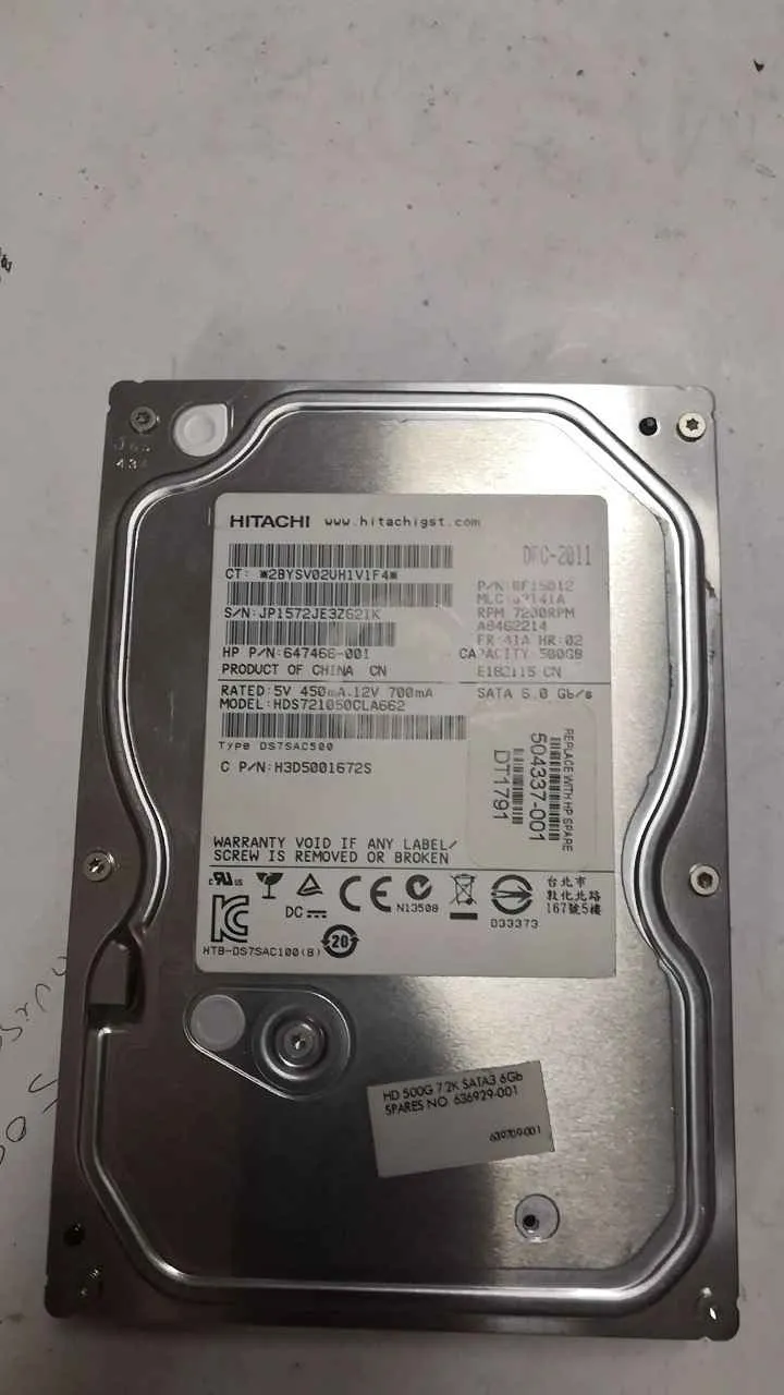 HDS721050CLA332