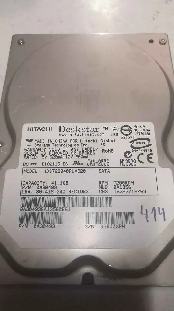 HDS728040PLA320