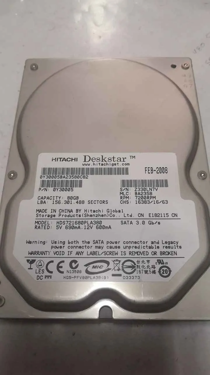Hitachi HDS721680PLA380 S/N Z330LN7V