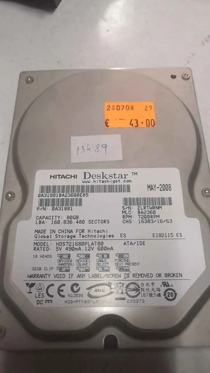 Hitachi HDS721680PLAT80 S/N ZLRTWRNM