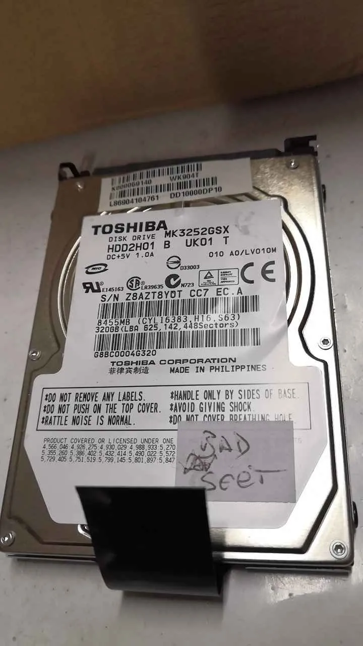 Toshiba MK3252GSX S/N Z8AZT8YOTCC7