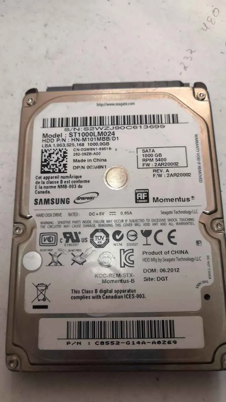 Seagate ST1000LM024 S/N S2WZJ90C613699