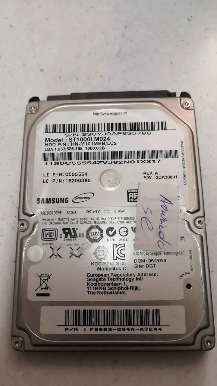 Seagate ST1000LM024 S/N S30YJ9AF635786