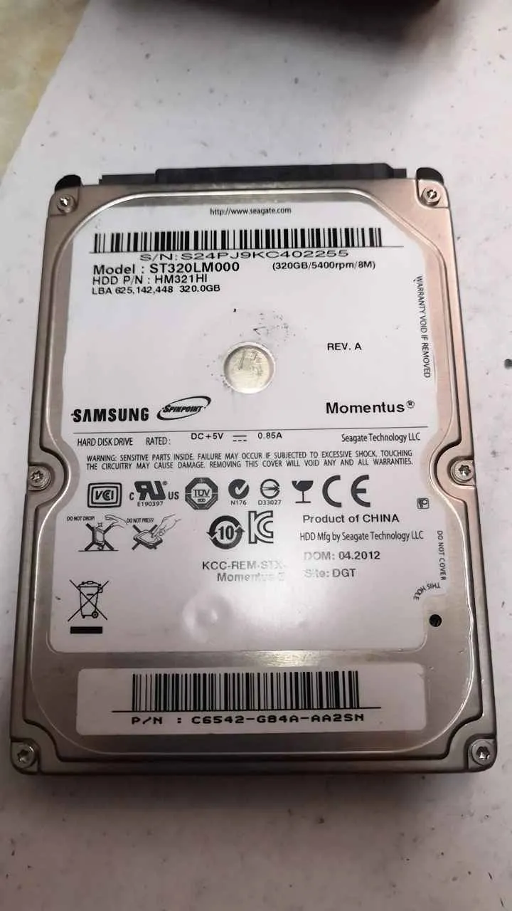 Seagate ST320LM000 S/N S24PJ9KC402255