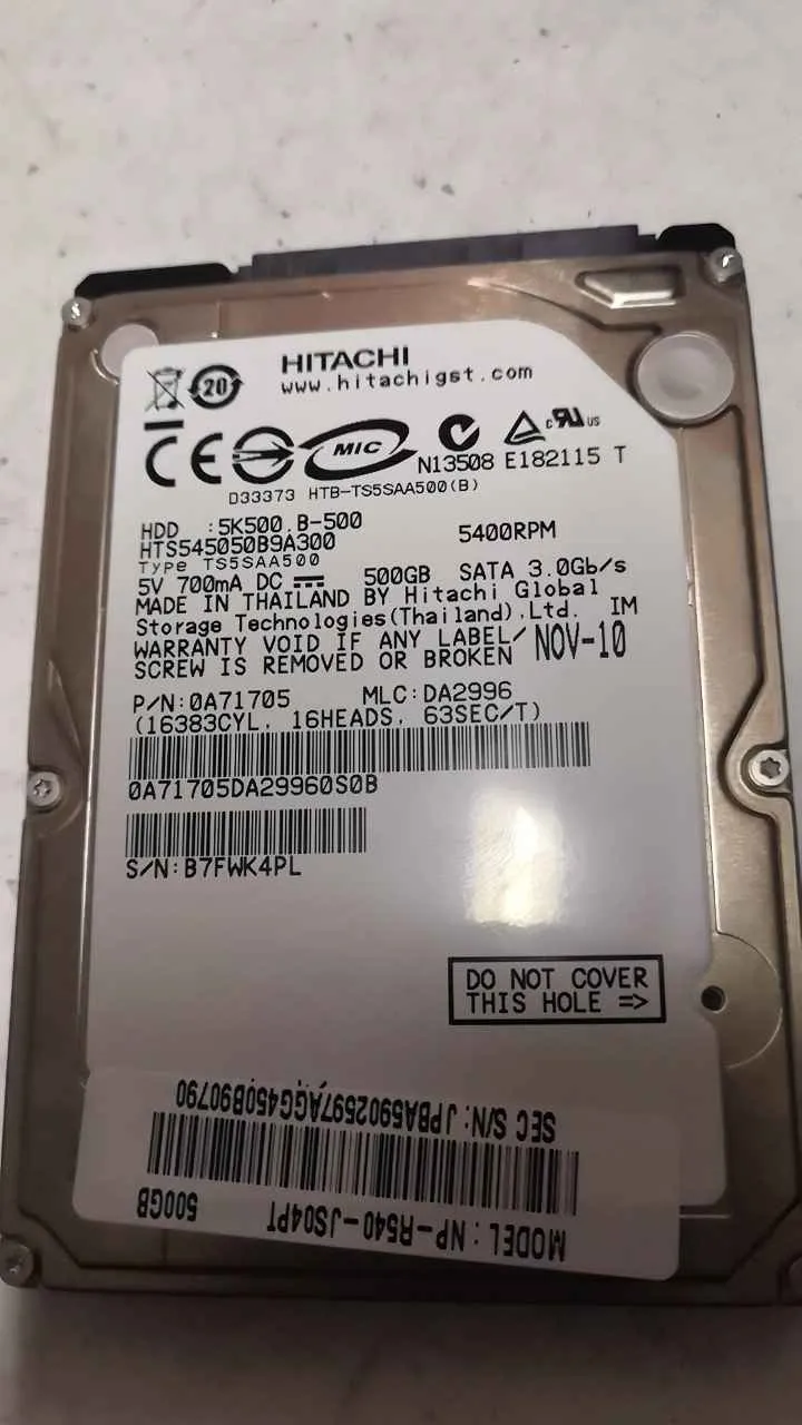 Hitachi HTS545050B9A300 S/N B7FWK4PL