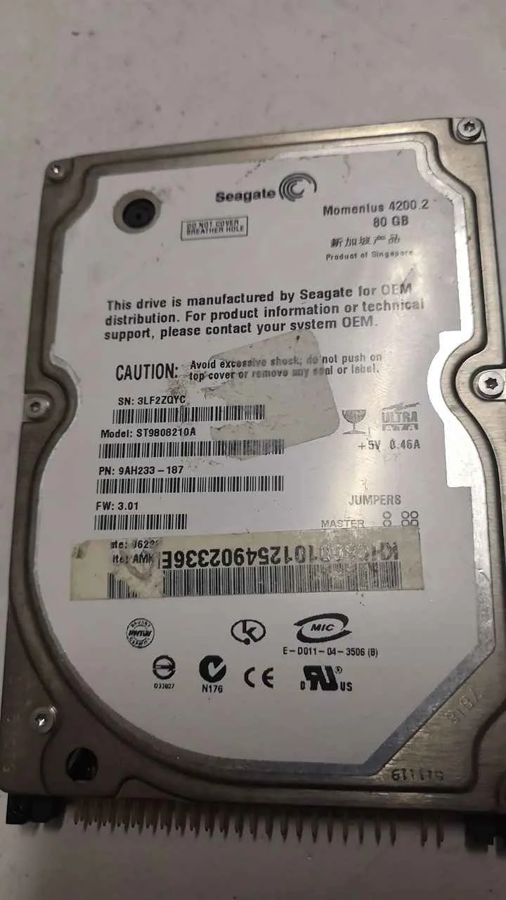 ST9808210A
