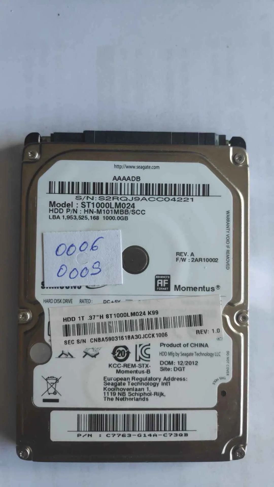 Seagate ST1000LM024 S/N S2RQJ9ACC04221