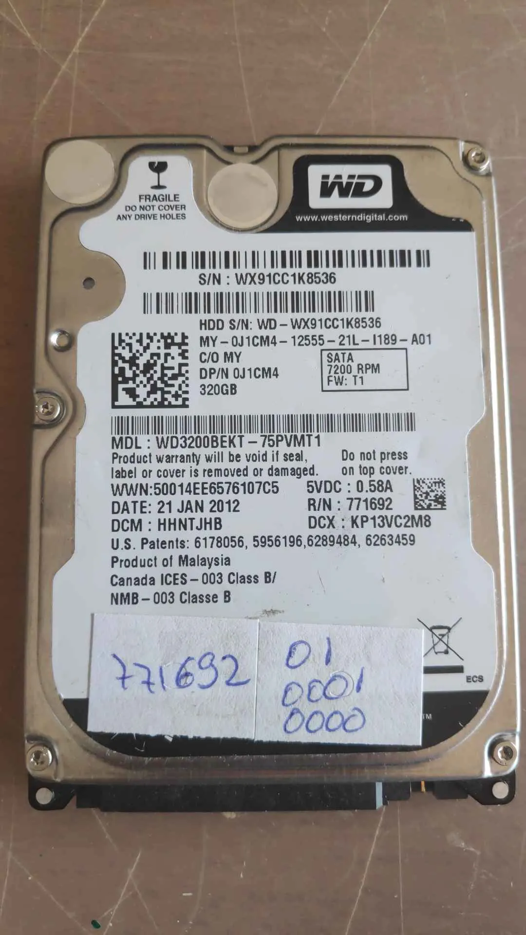 WD3200BEKT-75PVMT1