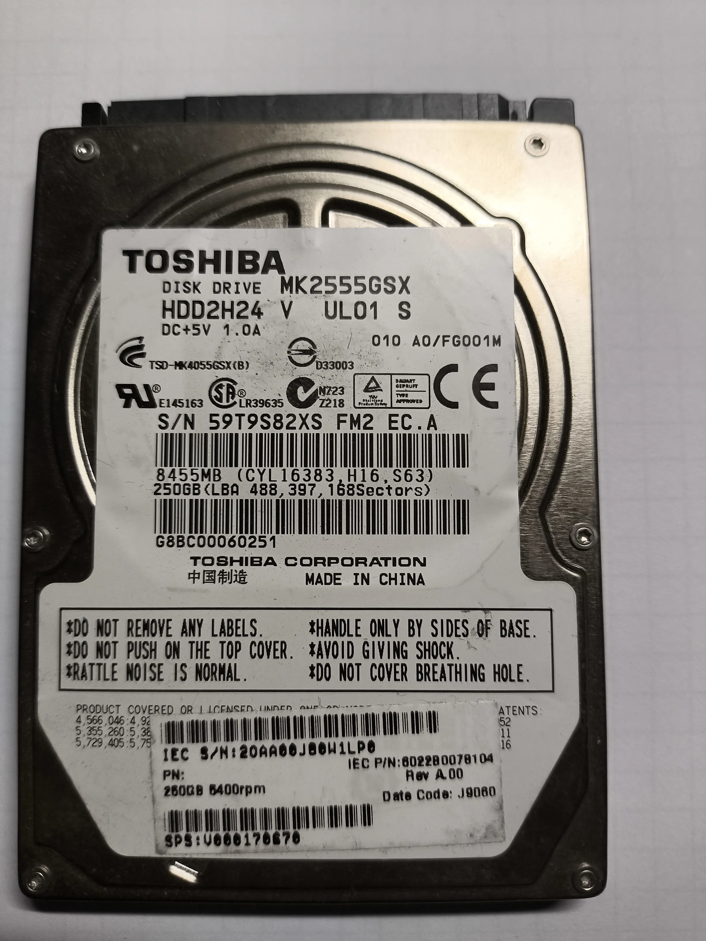 Toshiba MK2555GSX S/N 59T9S82XS