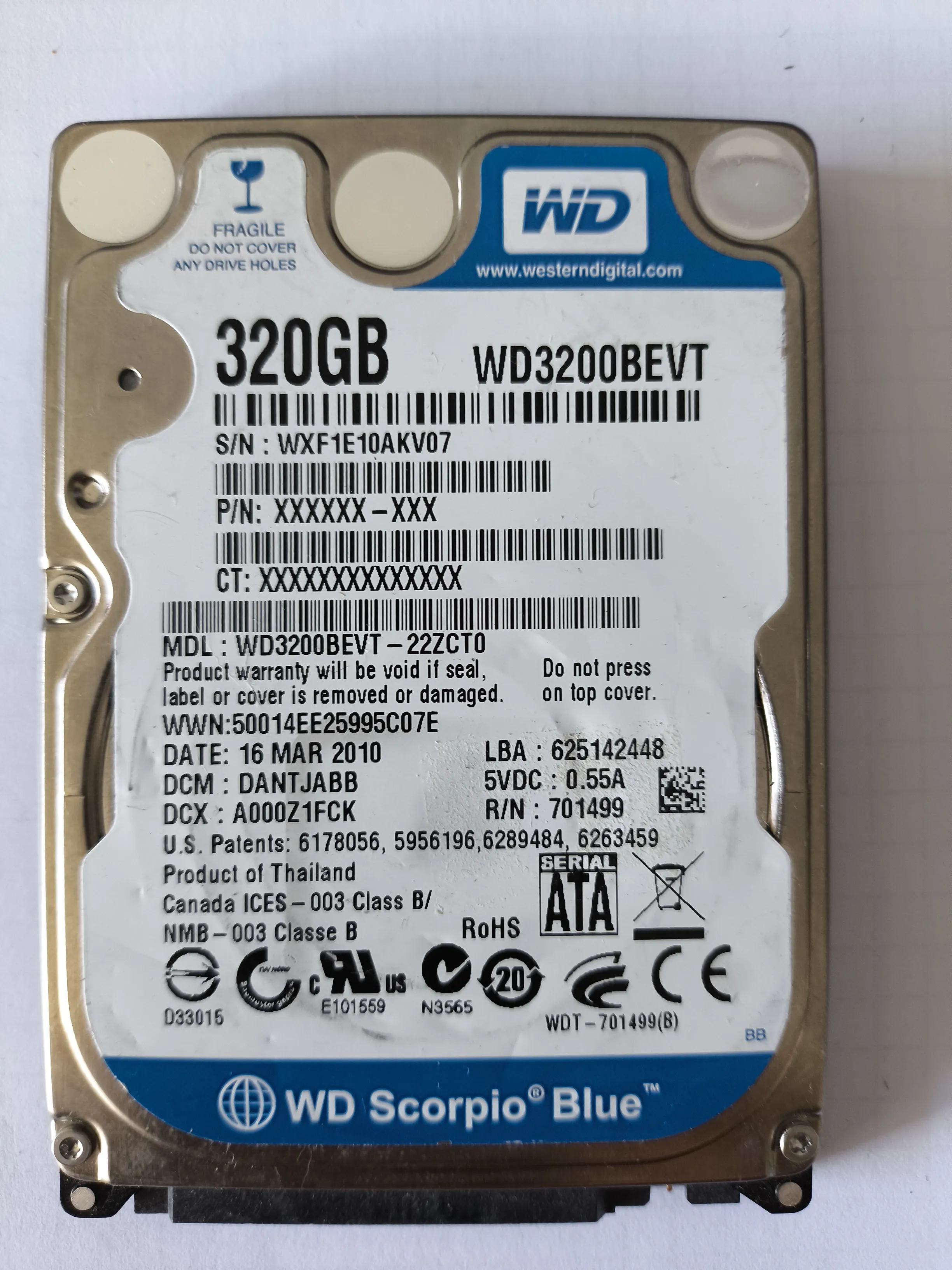 Western Digital WD3200BEVT-22ZCT0 S/N WXF1E10AKV07