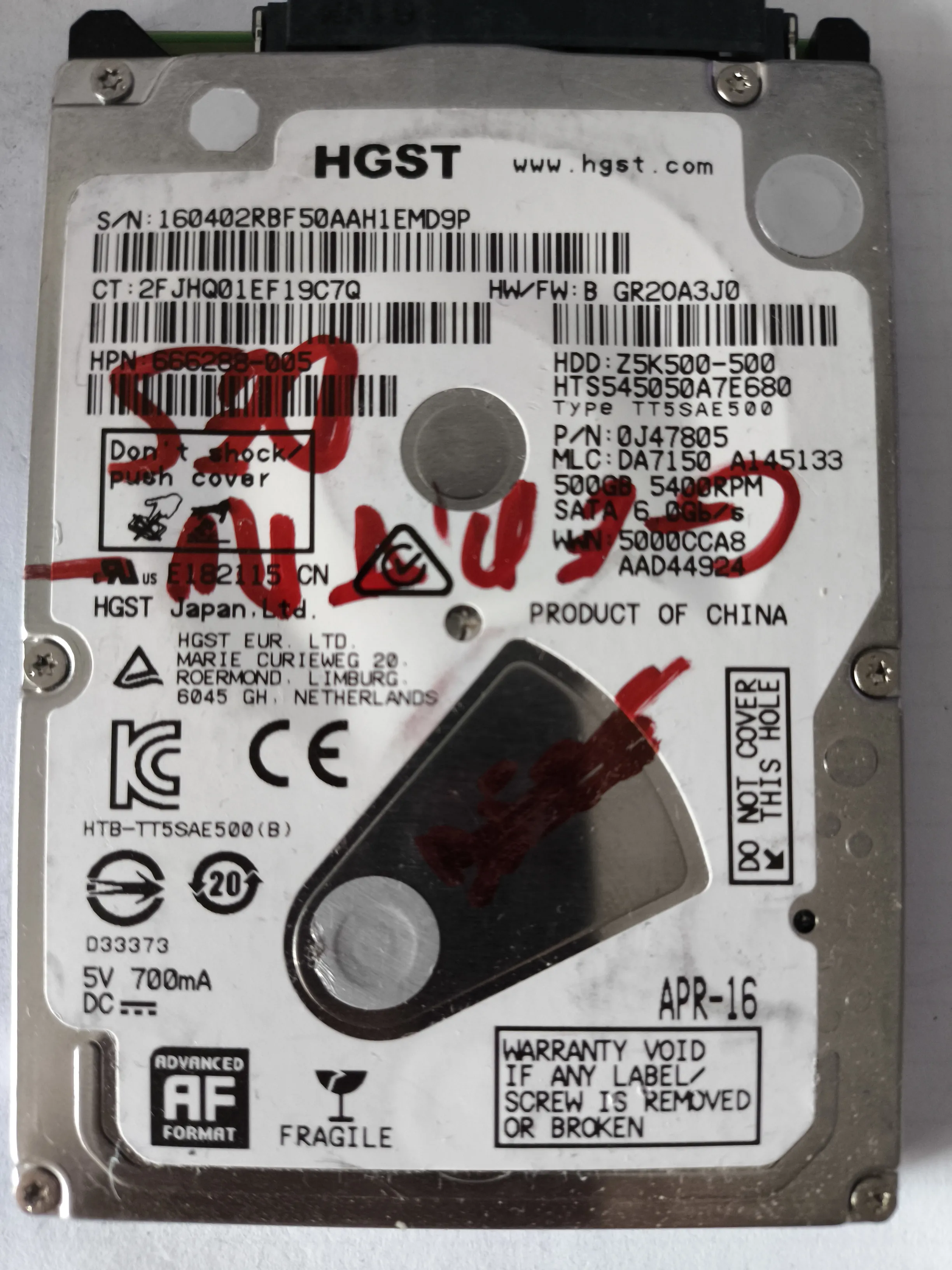 Hitachi HTS545050A7E680 S/N 160402RBF50AAH1EMD9P