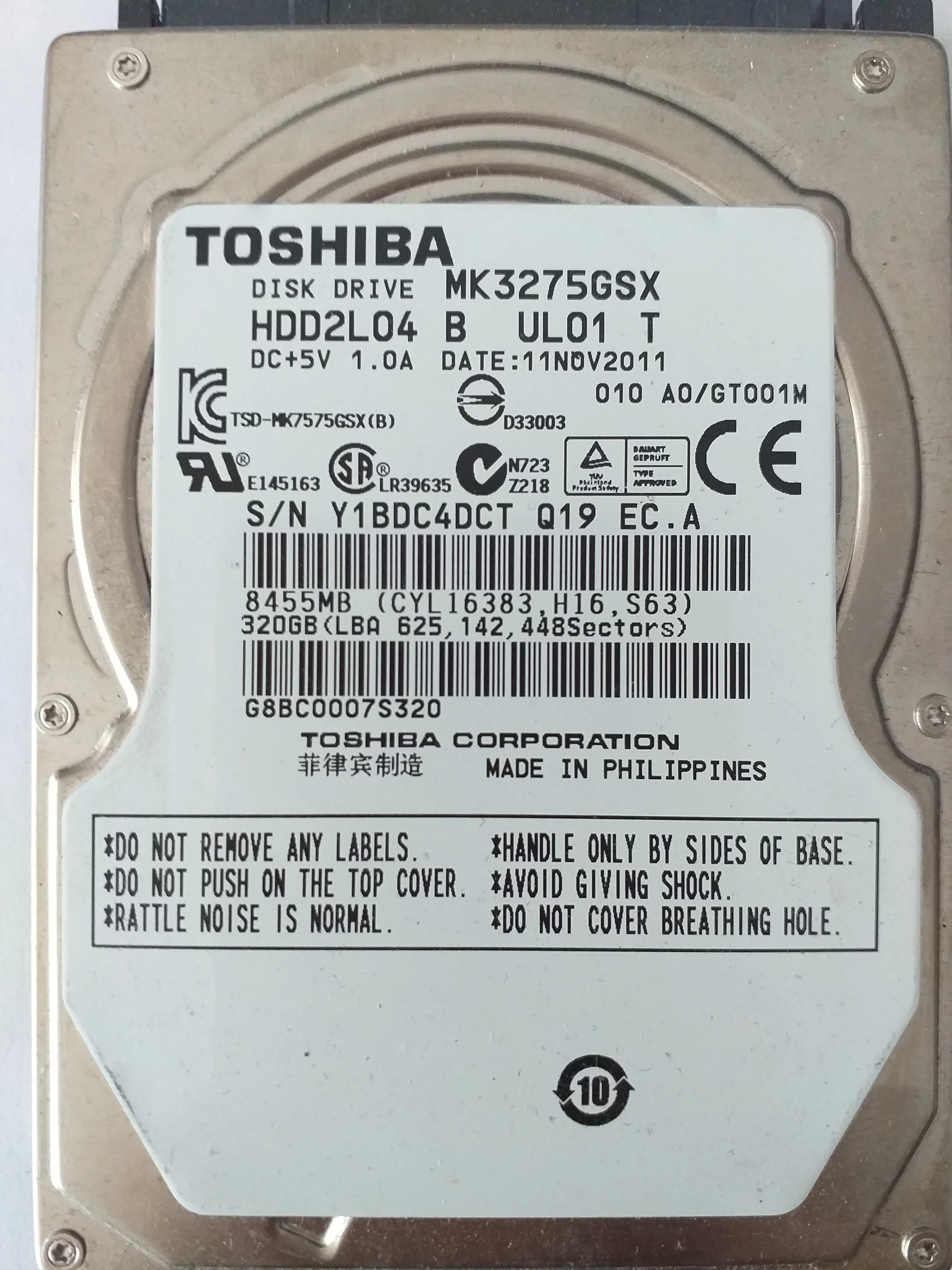 Toshiba MK3275GSX S/N Y1BDC4DCT