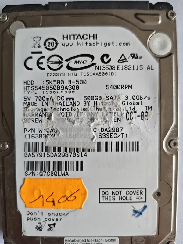 Hitachi HTS545050B9A300 S/N Q7CB0LWA