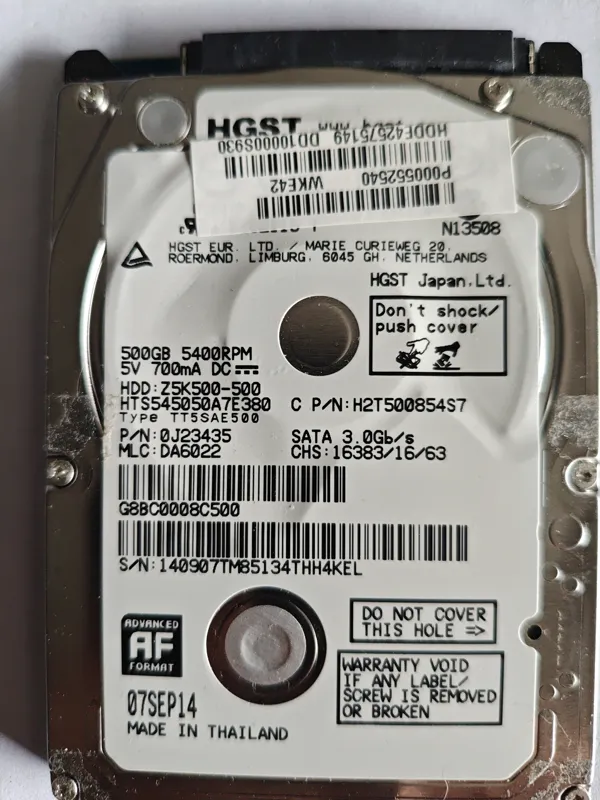 HTS545050A7E380