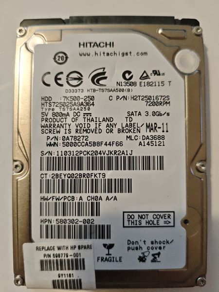 Hitachi HTS725025A9A364 S/N 110312PCK204VJKR2A1J