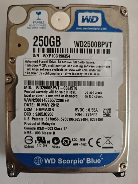 WD2500BPVT-00JJ5T0
