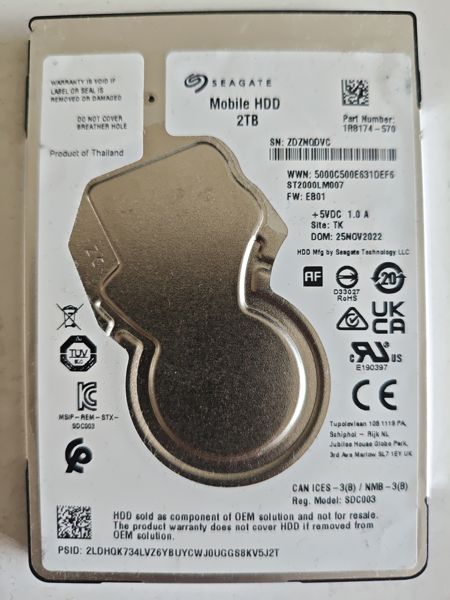 Seagate ST2000LM007 S/N ZDZM0DVC