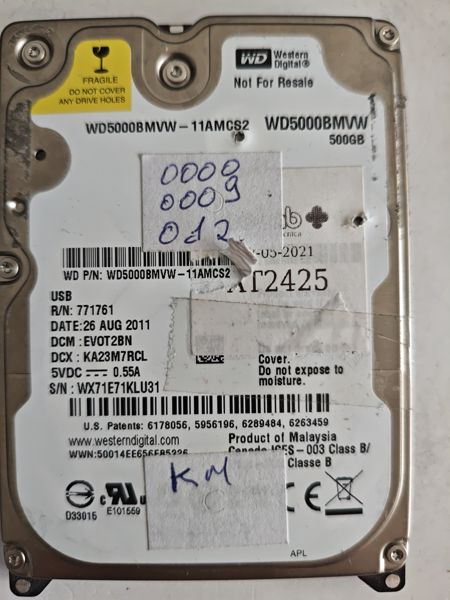 Fotografia dador Western Digital WD5000BMVW-11AMCS2 SN WX71E71KLU31